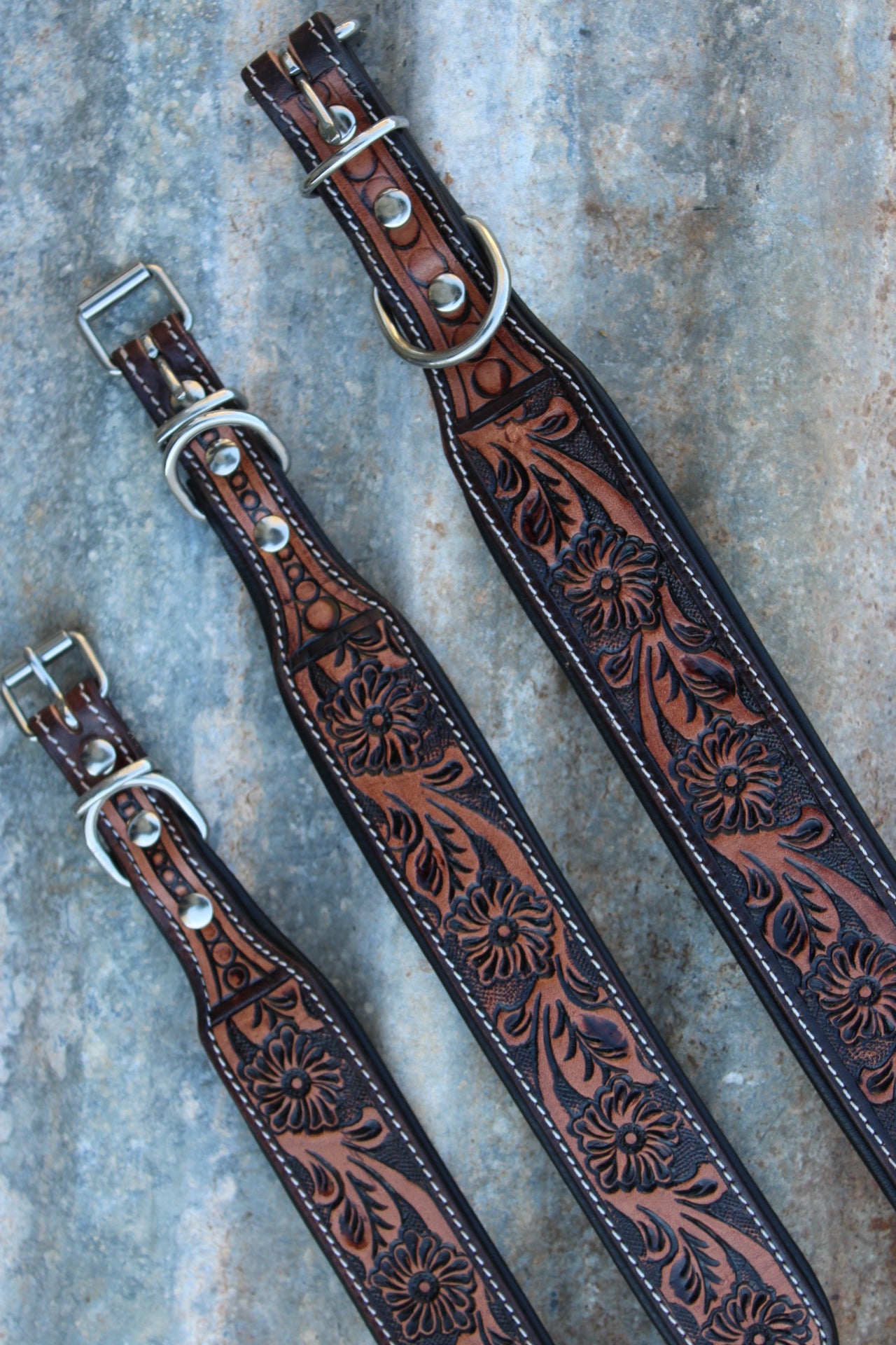 Classic Carve Tooled Dog Collar