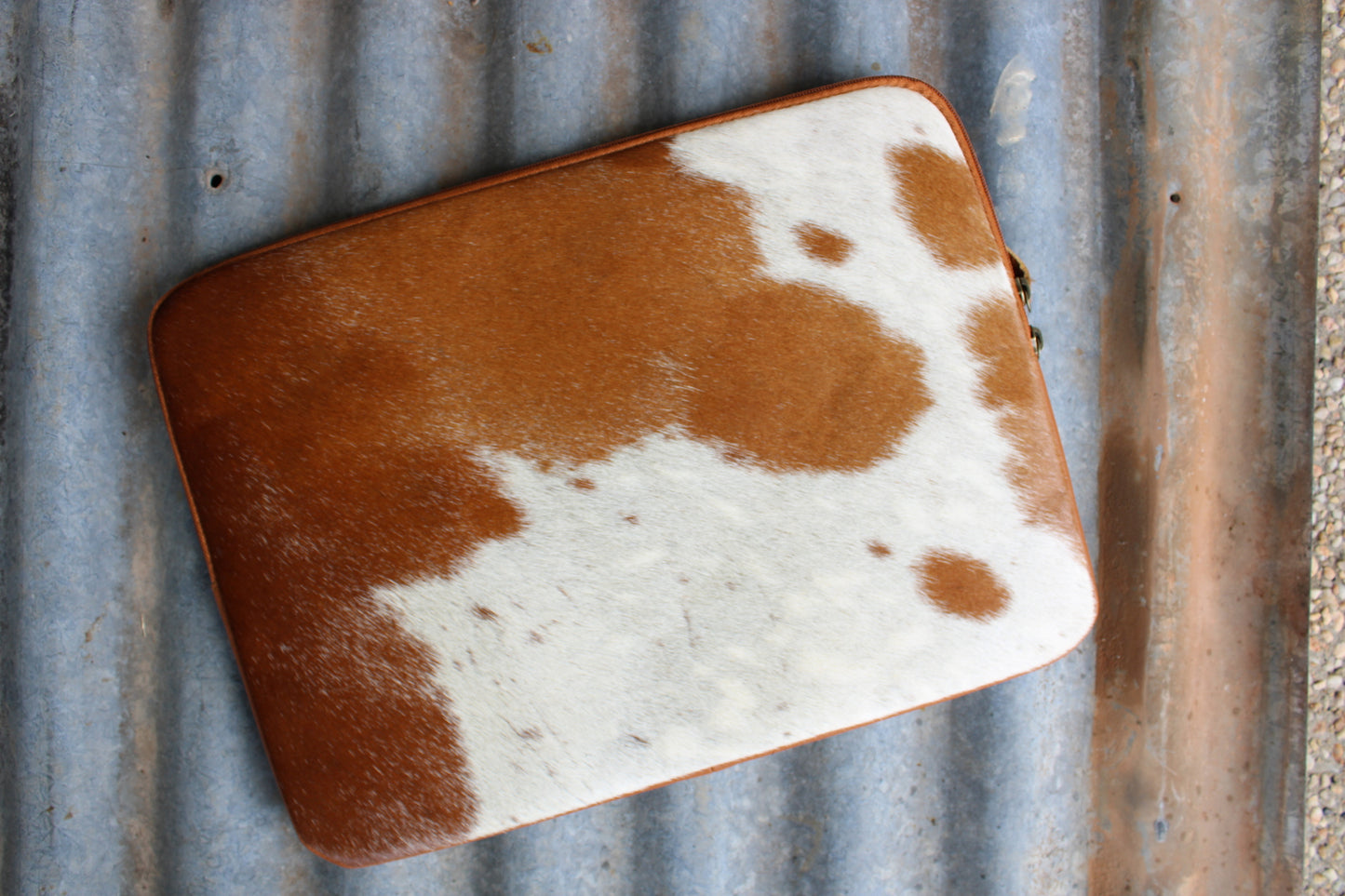 Cowhide Laptop Case-Tan