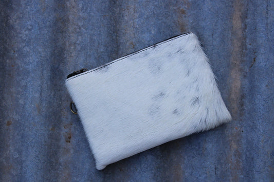 SECONDS-Black clutch