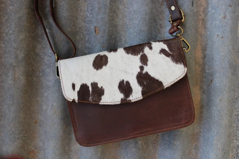 Holly- Chocolate Brown